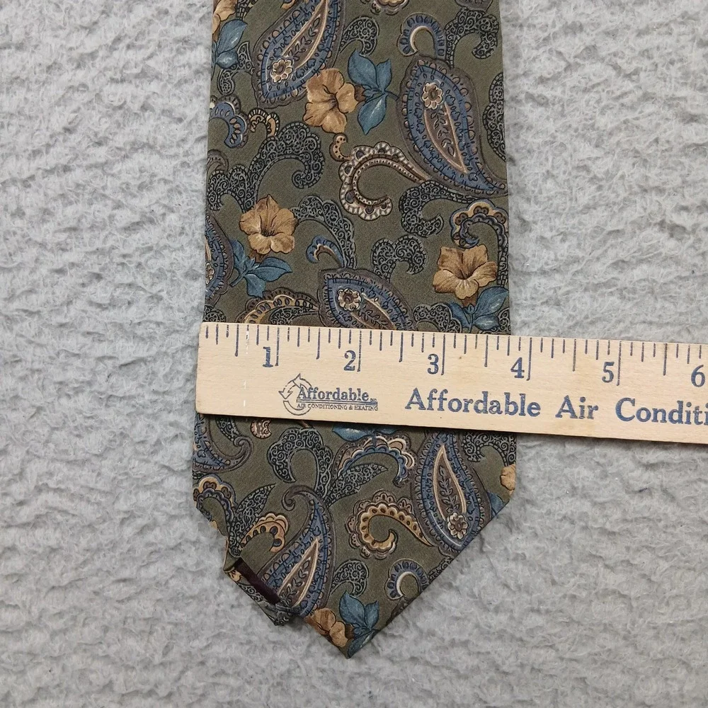 Halston Silk Neck Tie Mens‎ Paisley Floral Olive Blue Classic Luxury